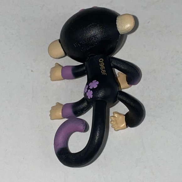 Fingerlings Mimi Monkey Blind Bag Series 1 Pretend Play Toy Collectible Kids - Picture 2 of 3